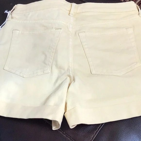 Free Assembly Mid Rise Shorts - Picture 2 of 3